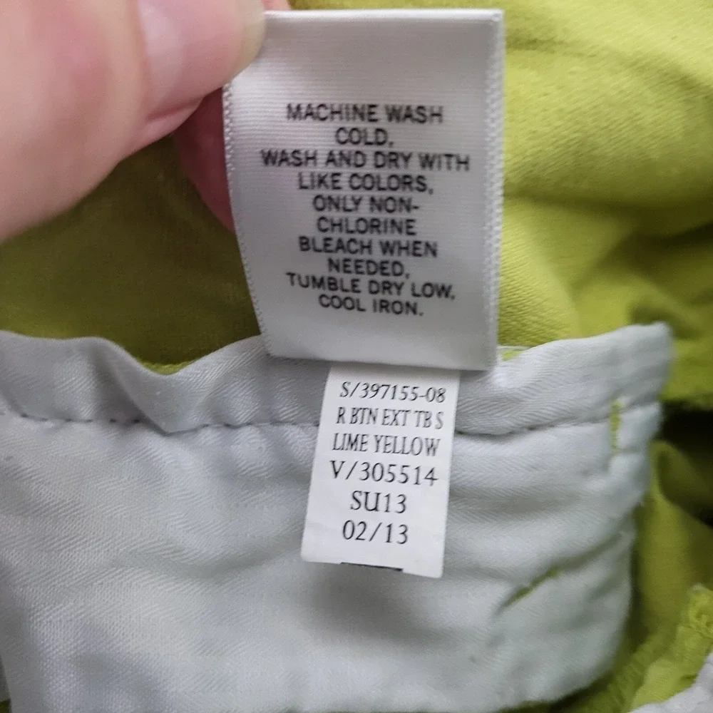 Banana Republic Ryan Fit Chartreuse Green Chino Shorts Womens Sz 6 Cotton Blend